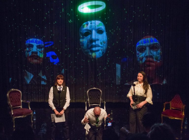 Show at Replika’s theater – source Replika