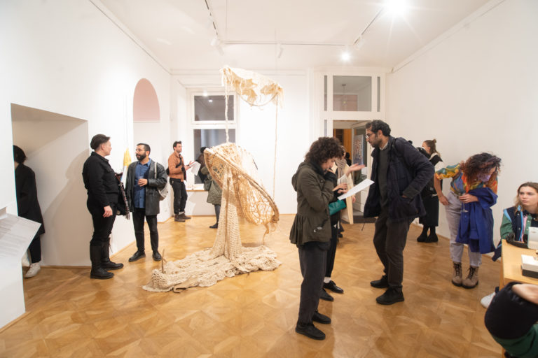 QMA Exhibition Approximating 2022 Vienna (c) Xenia Snapiro