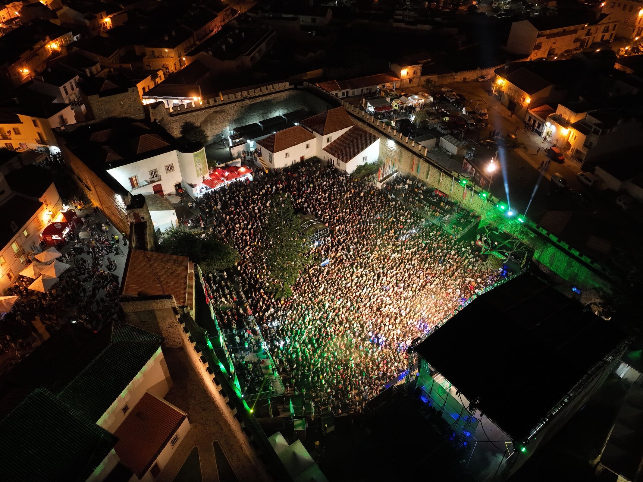 Festival Musicas do Mundo: Condivisione delle conoscenze da un festival gestito dal municipio nel sud del Portogallo