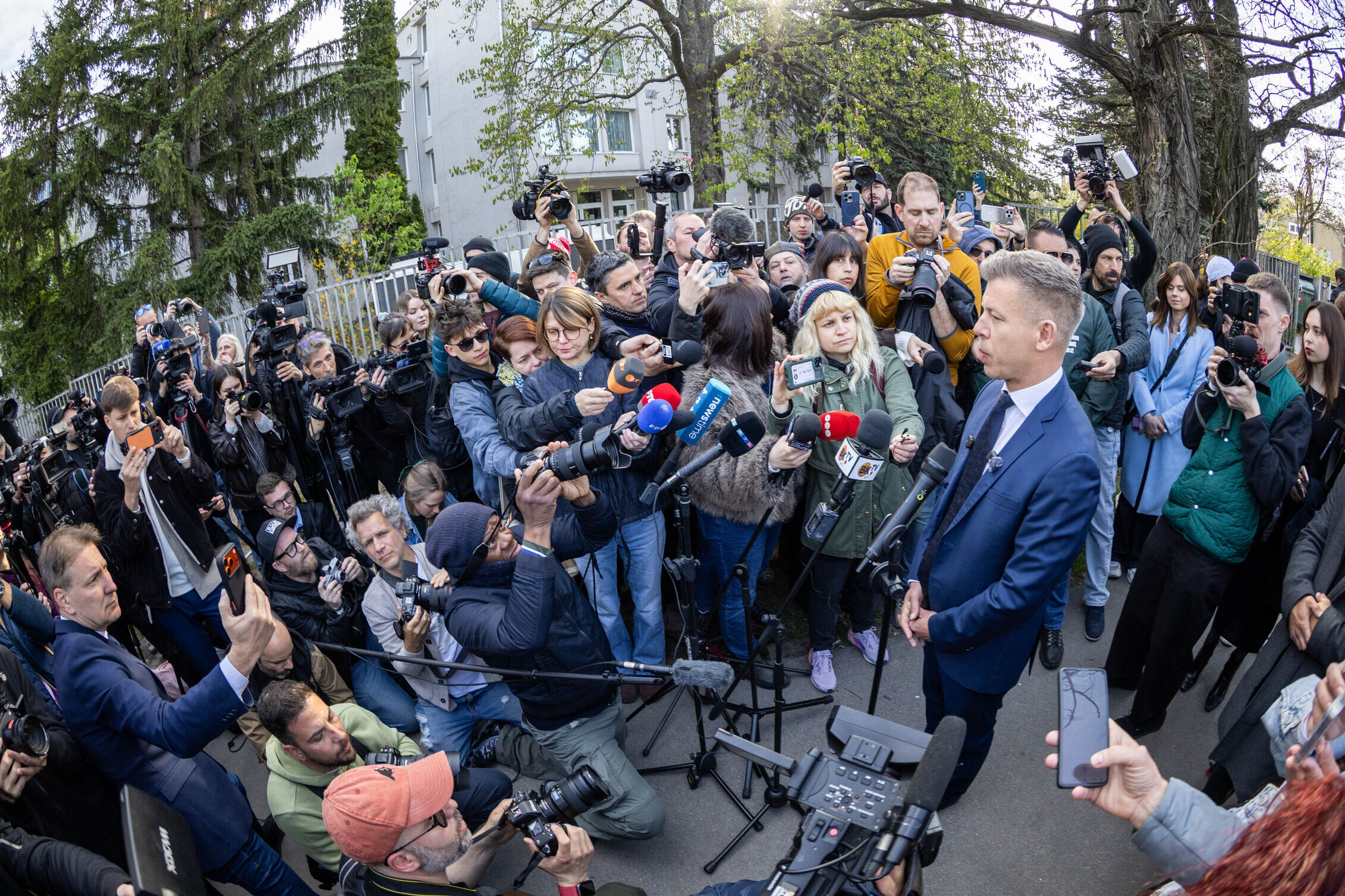 Die Stimme Ungarns bei den entscheidenden Wahlen: Die Jugend—und ein Medium, das von ihnen geschaffen wurde